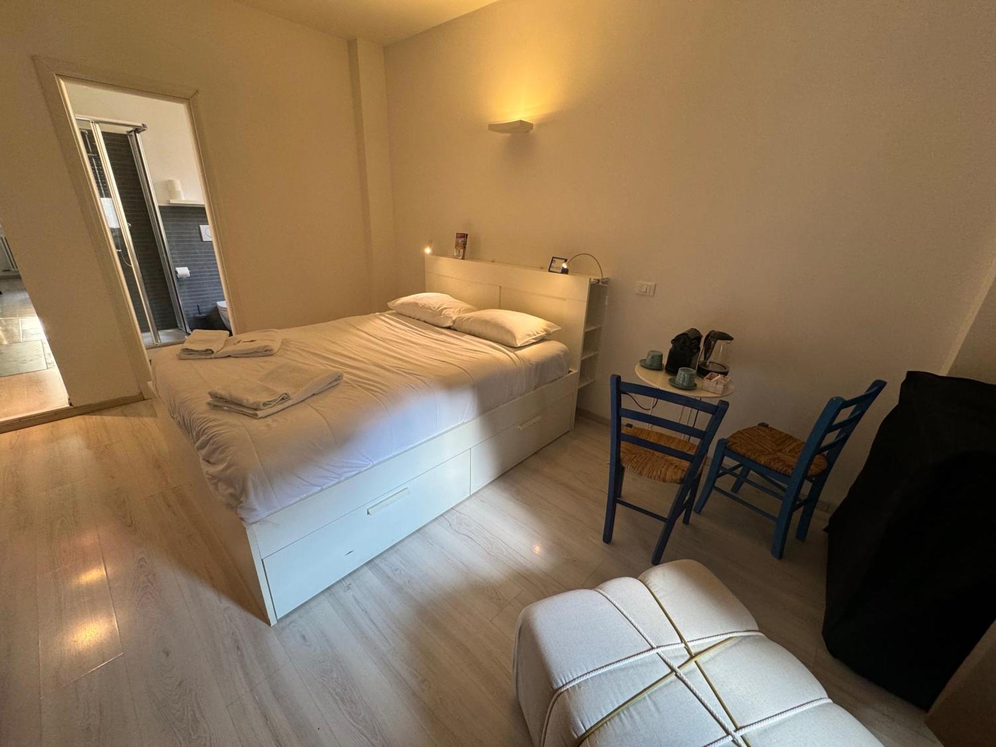 Tiburtina Suites, Roma Екстер'єр фото