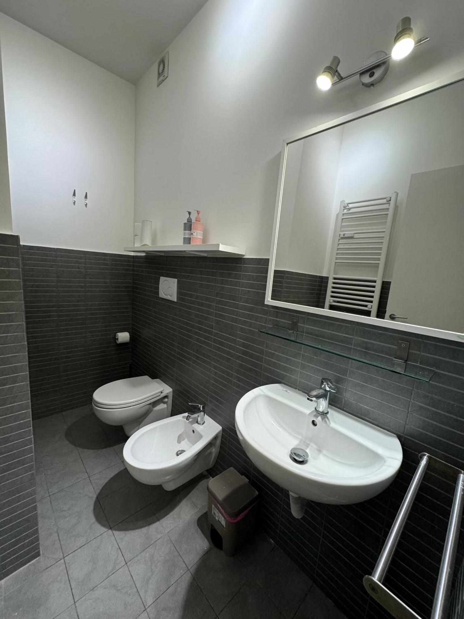 Tiburtina Suites, Roma Екстер'єр фото